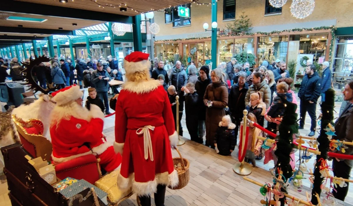 Det-Sker_20251214-1200_Moed-Julemanden