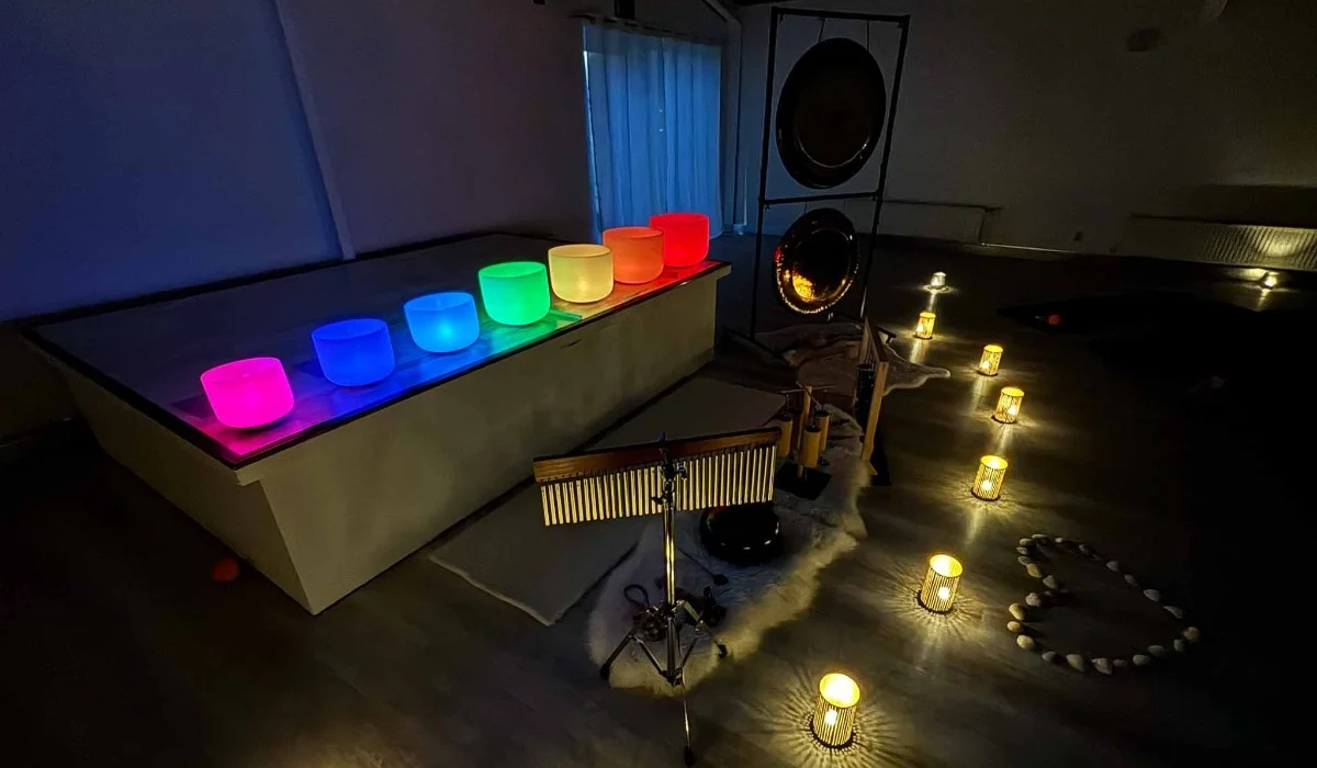 Det-Sker_20260506-2000_Chakra-bad