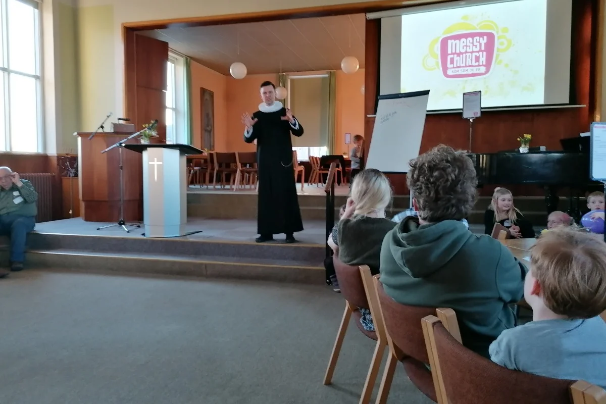 Det-Sker_20261120-1630_Messy-Church