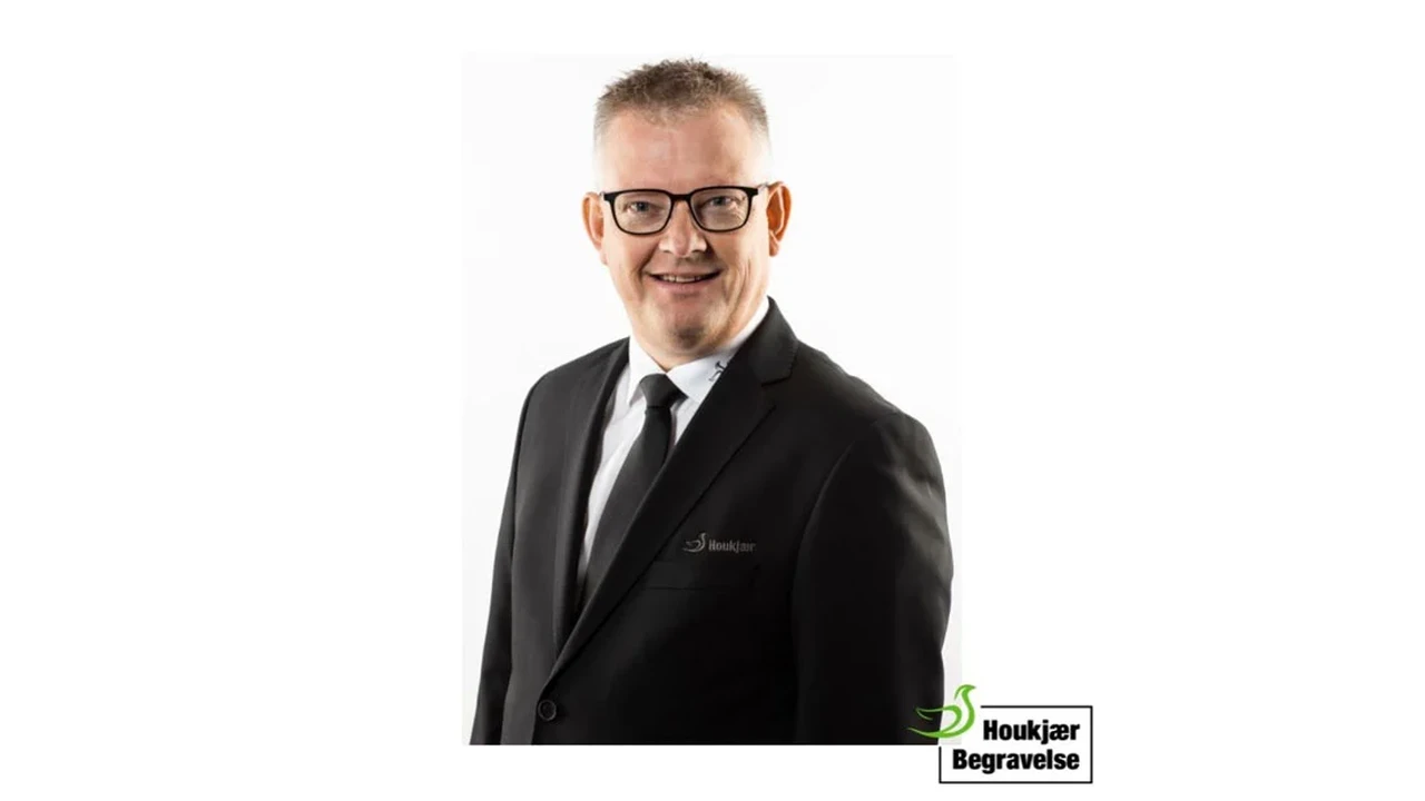 Medlem_Houkjaer-Begravelse_COVER_20260606-105345_1