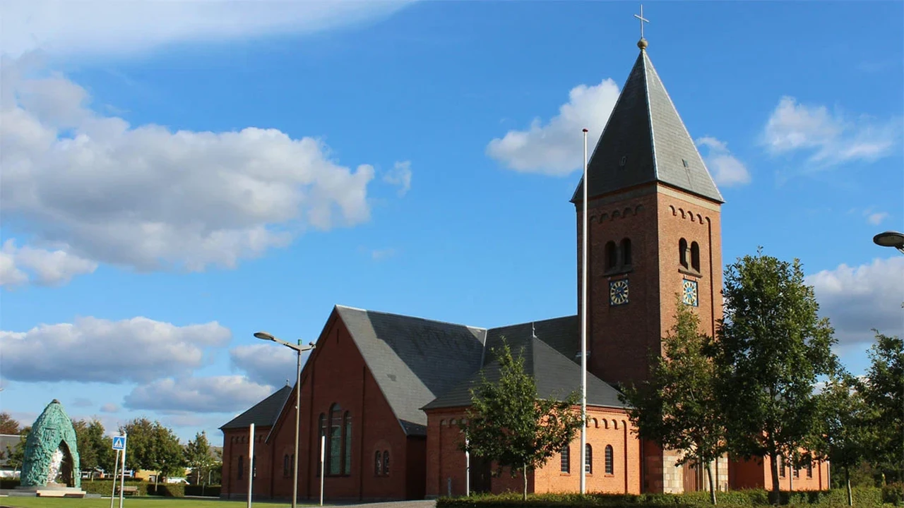 Medlem_Ikast-Kirke_COVER_20260606-105400_1
