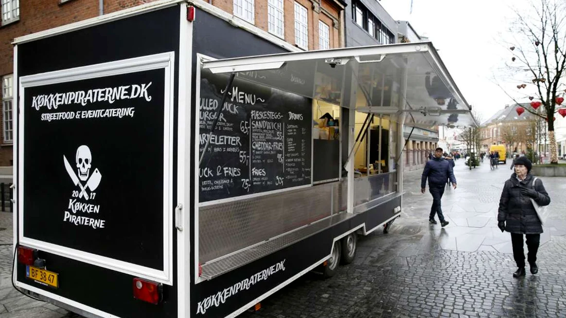 koekkenpiraterne_cover